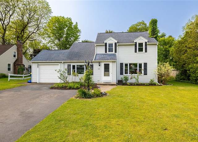 Property at 465 Backus Rd, Webster, NY 14580, 4 beds, 1.5 baths