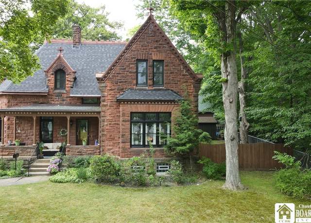 Property at 55 Lambert Ave, Pomfret, NY 14063, 3 beds, 1.5 baths