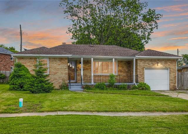 Property at 186 Farmingdale Rd, Cheektowaga, NY 14225, 3 beds, 1.5 baths