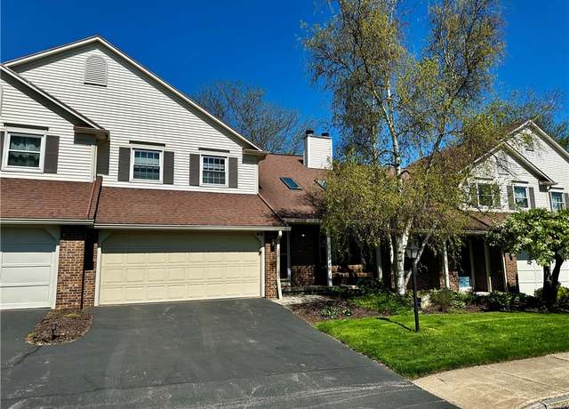 Property at 44 Marquette Dr, Brighton, NY 14618, 3 beds, 2.5 baths