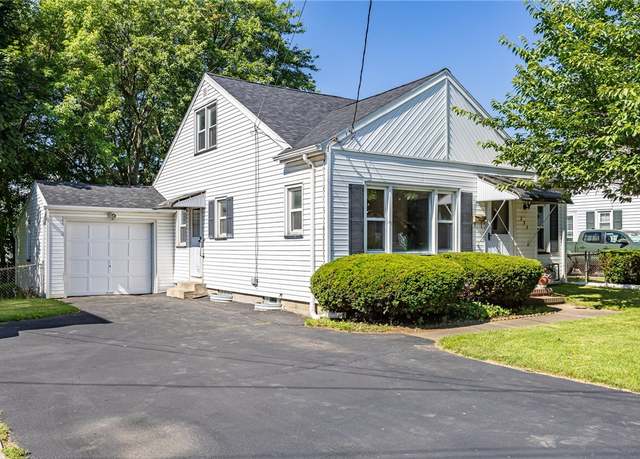 Property at 232 W Ivy St, East Rochester, NY 14445, 3 beds, 2 baths