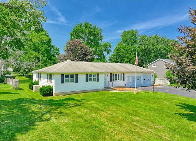 Property at 239 London Rd, Webster, NY 14580, 3 beds, 2 baths