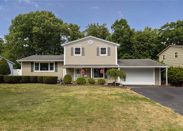 Property at 78 Kaywood Dr, Greece, NY 14626, 3 beds, 1.5 baths