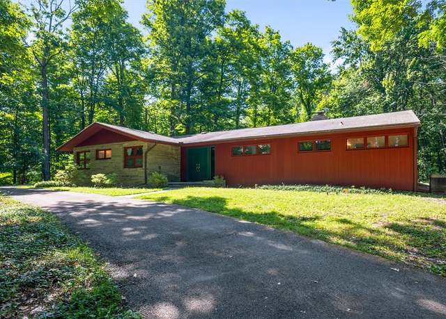Property at 1455 Ayrault Rd, Perinton, NY 14450, 3 beds, 2 baths