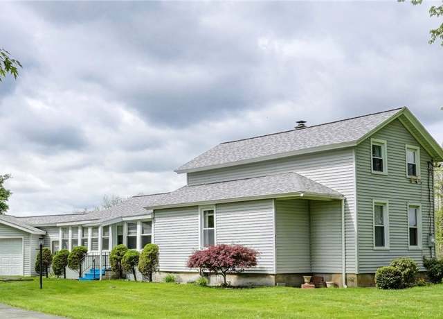 Property at 4889 Collett Rd, Farmington, NY 14548, 3 beds, 1 bath
