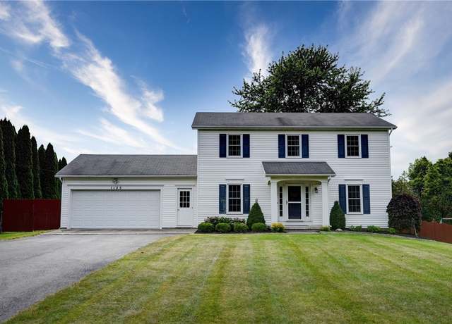 Property at 1125 Shoecraft Rd, Webster, NY 14580, 3 beds, 2.5 baths
