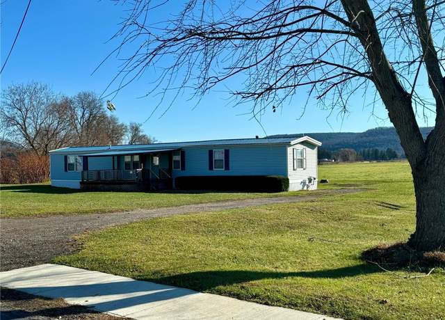 Property at 21 Carrington St, Avoca, NY 14809, 3 beds, 2 baths