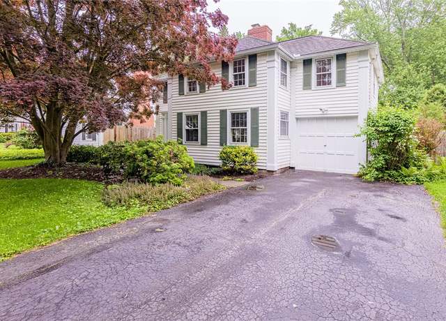 Property at 68 Colonial Village Rd, Brighton, NY 14625, 3 beds, 1.5 baths