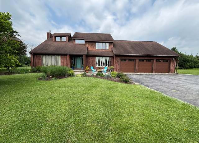 Property at 181 Budd Rd, Arcadia, NY 14513, 5 beds, 2.5 baths