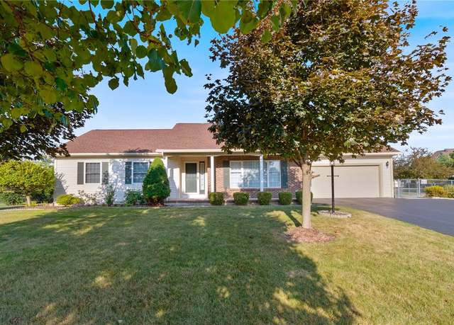 Property at 112 Jason Dr, Arcadia, NY 14513, 3 beds, 2 baths