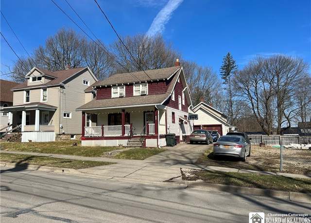 Property at 385 Buffalo St, Jamestown, NY 14701, 3 beds, 1.5 baths