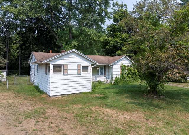 Property at 7425 County Route 14, Bath, NY 14810, 2 beds, 1 bath