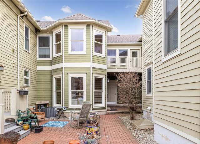 Property at 52 Windsor St, Rochester, NY 14605, 3 beds, 2.5 baths