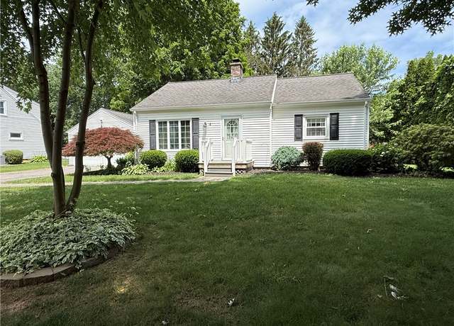 Property at 4 Entress Dr, Chili, NY 14624, 2 beds, 1 bath