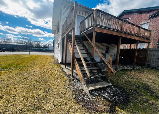 Property at 231 E Main St, Waterloo, NY 13165, 4 beds, 2 baths