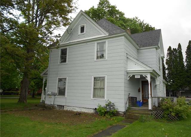 Property at 257 E 18th St, Elmira, NY 14903, 4 beds, 2 baths