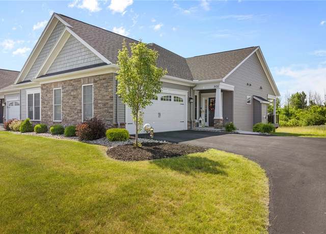 Property at 905 Pathway Ln, Webster, NY 14580, 2 beds, 2 baths