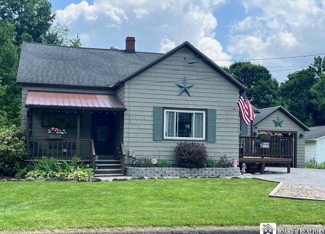 Property at 531 Fountain St, Olean-city, NY 14760, 3 beds, 1 bath