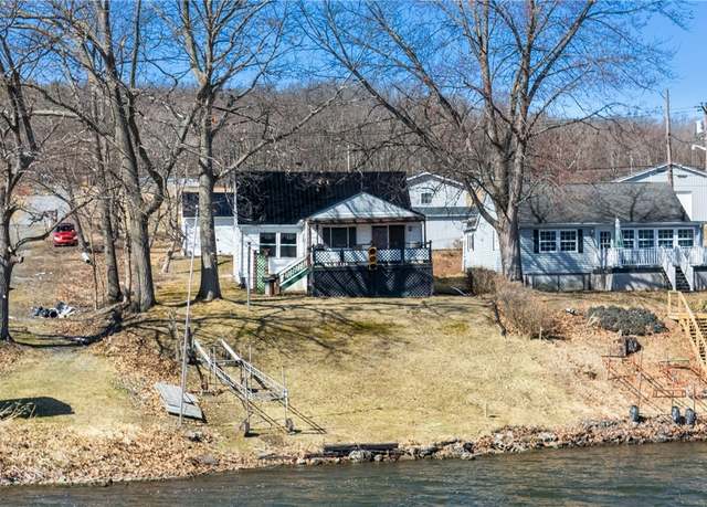 Property at 4208 Shorewood Dr, Wayne, NY 14840, 2 beds, 1 bath