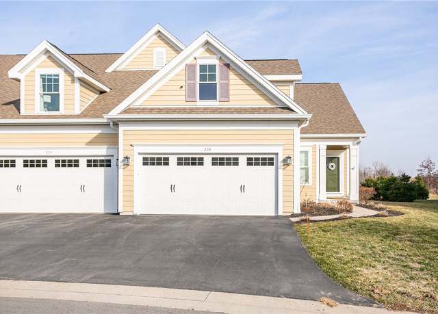 Property at 232 Bretlyn Cir, Brighton, NY 14618, 3 beds, 3 baths