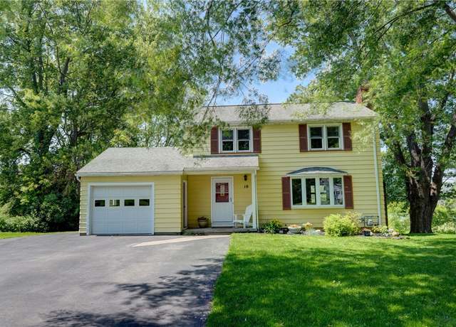 Property at 10 Alpine Dr, Penfield, NY 14580, 3 beds, 2.5 baths