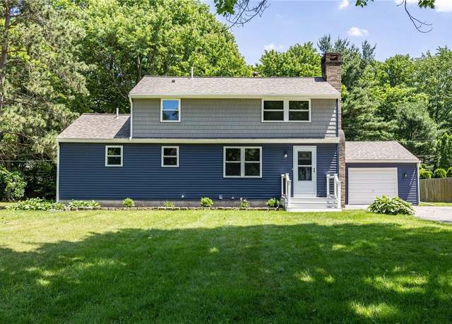 Property at 30 Kuebler Dr, Chili, NY 14624, 4 beds, 2.5 baths