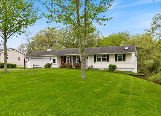 Property at 561 Whiting Rd, Webster, NY 14580, 4 beds, 2 baths