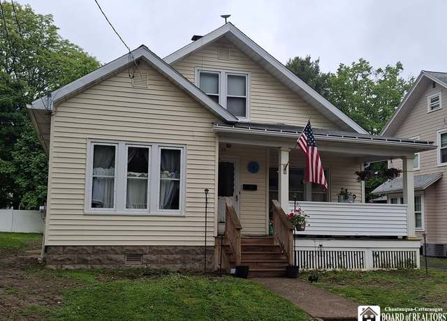 Property at 38 Douglas Pl, Jamestown, NY 14701, 4 beds, 1 bath