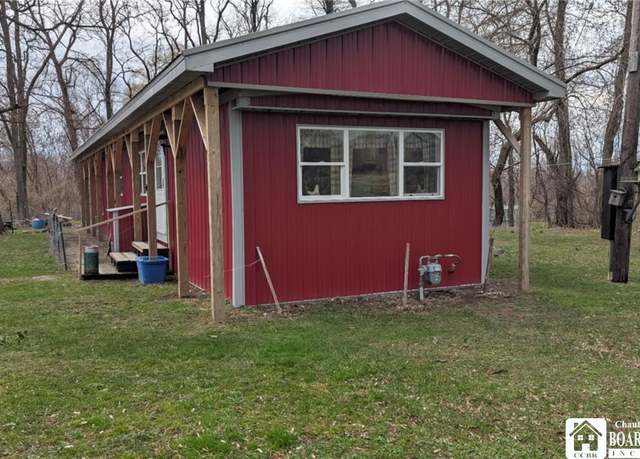 Property at 9788 E Main Rd, Ripley, NY 14775, 2 beds, 1 bath