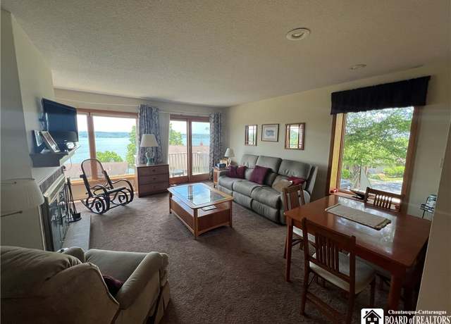 Property at 34 Oneida Dr, Chautauqua, NY 14728, 2 beds, 1.5 baths