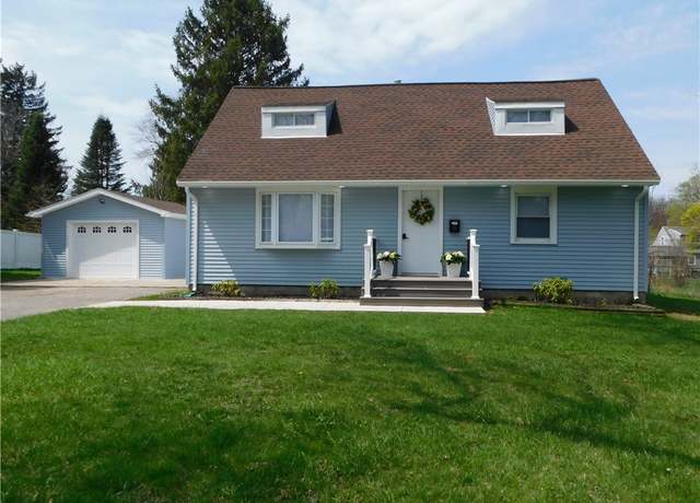 Property at 15 San Mateo Rd, Chili, NY 14624, 4 beds, 2 baths