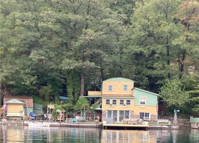 Property at 9408 W Lake Rd, Urbana, NY 14840, 3 beds, 1 bath