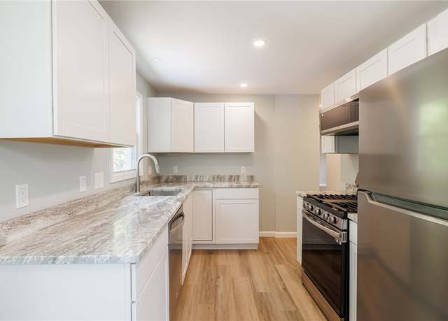 Property at 20 Nester St, Rochester, NY 14621, 3 beds, 1 bath