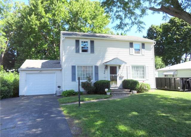 Property at 379 Liberty Ave, Irondequoit, NY 14622, 3 beds, 1.5 baths