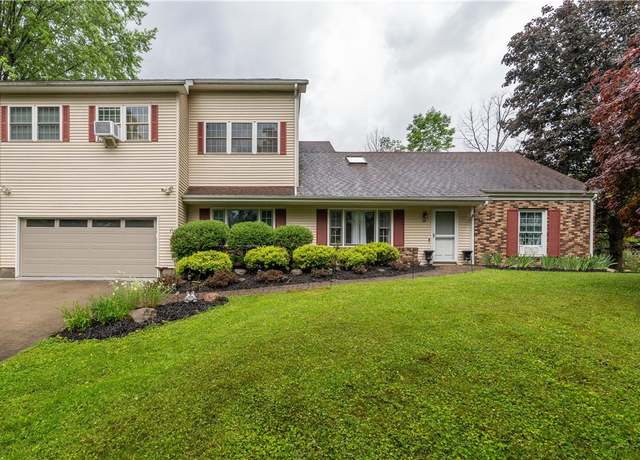 Property at 28 High St, Alfred, NY 14802, 5 beds, 3.5 baths