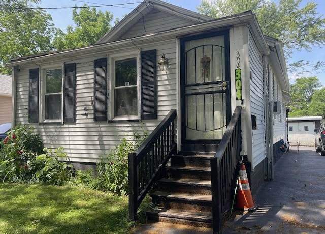 Property at 304 Campbell St, Rochester, NY 14611, 2 beds, 1 bath