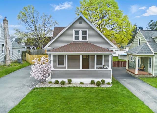Property at 39 Salem Rd, Irondequoit, NY 14622, 2 beds, 2 baths