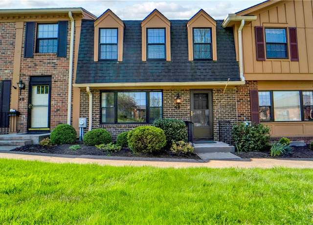 Property at 38 Dunbridge, Perinton, NY 14450, 3 beds, 2.5 baths