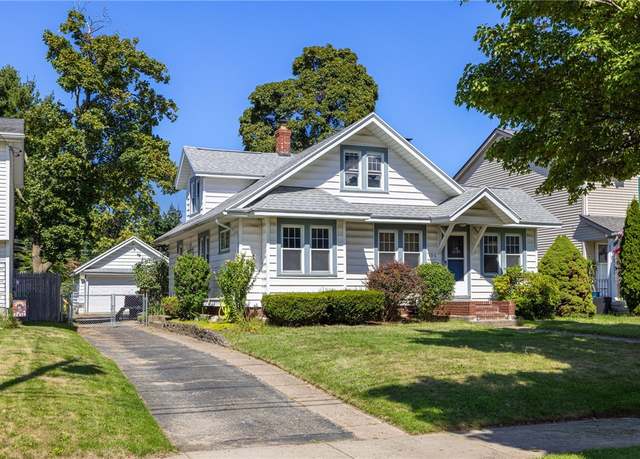 Property at 396 Stonewood Ave, Greece, NY 14616, 4 beds, 1.5 baths