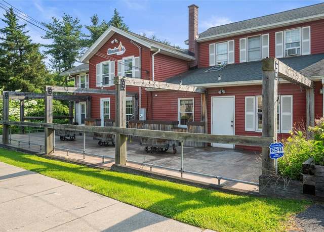 Property at 1369 Pittsford Mendon Rd, Mendon, NY 14506, 2 beds, 4 baths