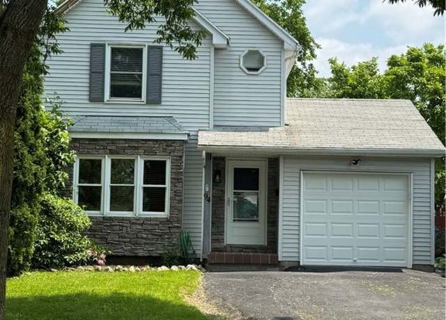 Property at 94 Brookhaven, Rochester, NY 14621, 3 beds, 1.5 baths