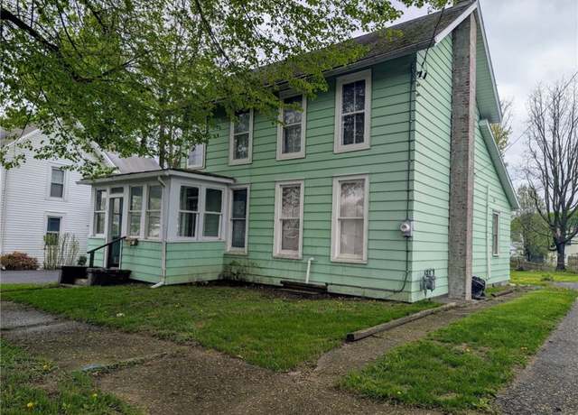 Property at 215 Bloomer Ave, Elmira-city, NY 14901, 3 beds, 1 bath