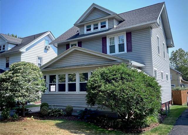 Property at 183 Colebourne Rd, Rochester, NY 14609, 3 beds, 1.5 baths