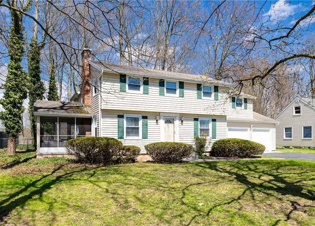 Property at 30 Viennawood Dr, Brighton, NY 14618, 4 beds, 2.5 baths