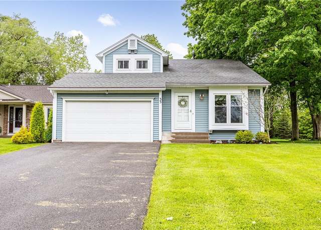 Property at 33 Westover Dr, Webster, NY 14580, 2 beds, 1.5 baths