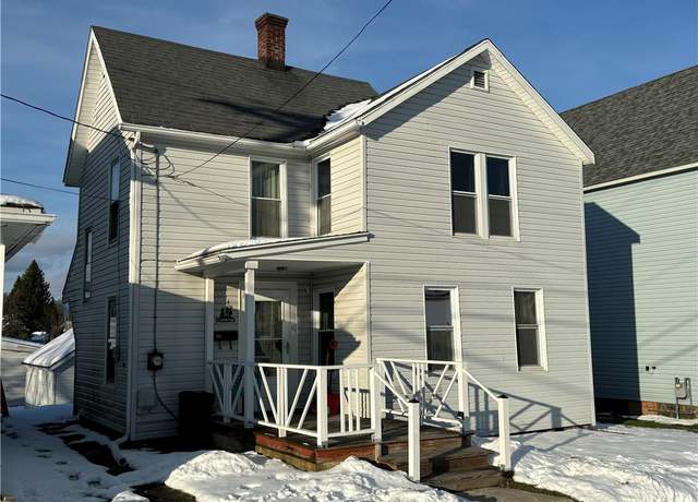 Property at 305 Janeway St, Kane-borough, PA 16735, 3 beds, 1 bath