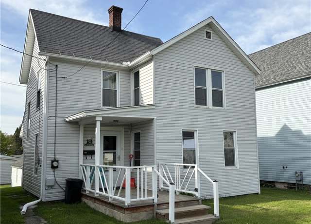 Property at 305 Janeway St, Kane Boro, PA 16735, 3 beds, 1.5 baths