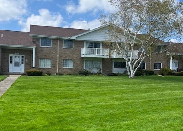 Property at 1010-B Greenleaf Rd, Greece, NY 14612, 2 beds, 1.5 baths