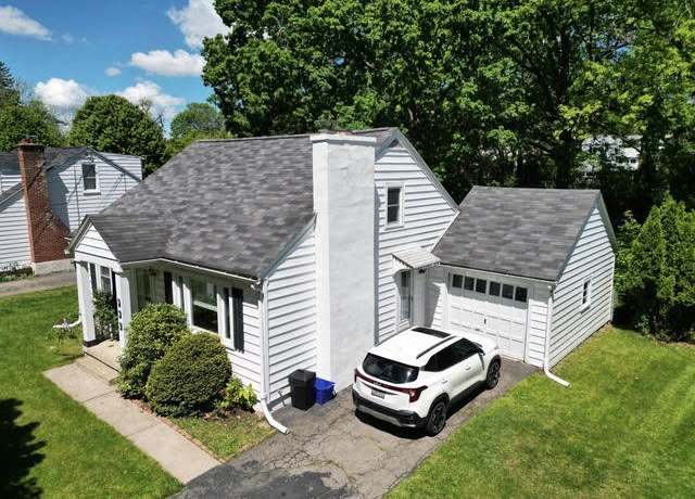 Property at 908 W 2nd St, Elmira, NY 14905, 3 beds, 1 bath