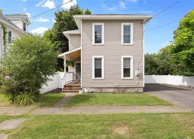 Property at 326 E Miller St, Arcadia, NY 14513, 3 beds, 2 baths